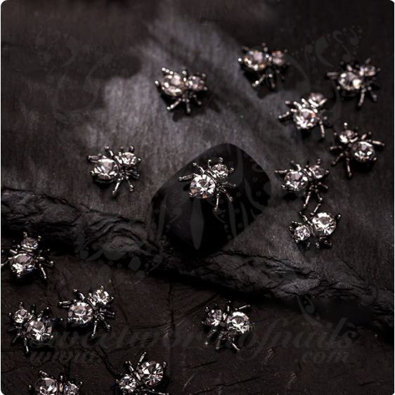 Halloween Nails Silver Spider Nail Decoration Charms / 2pcs
