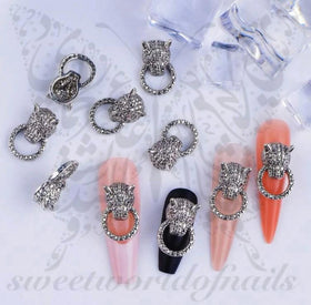 Silver Leopard Head shaped Nail 3D Charms