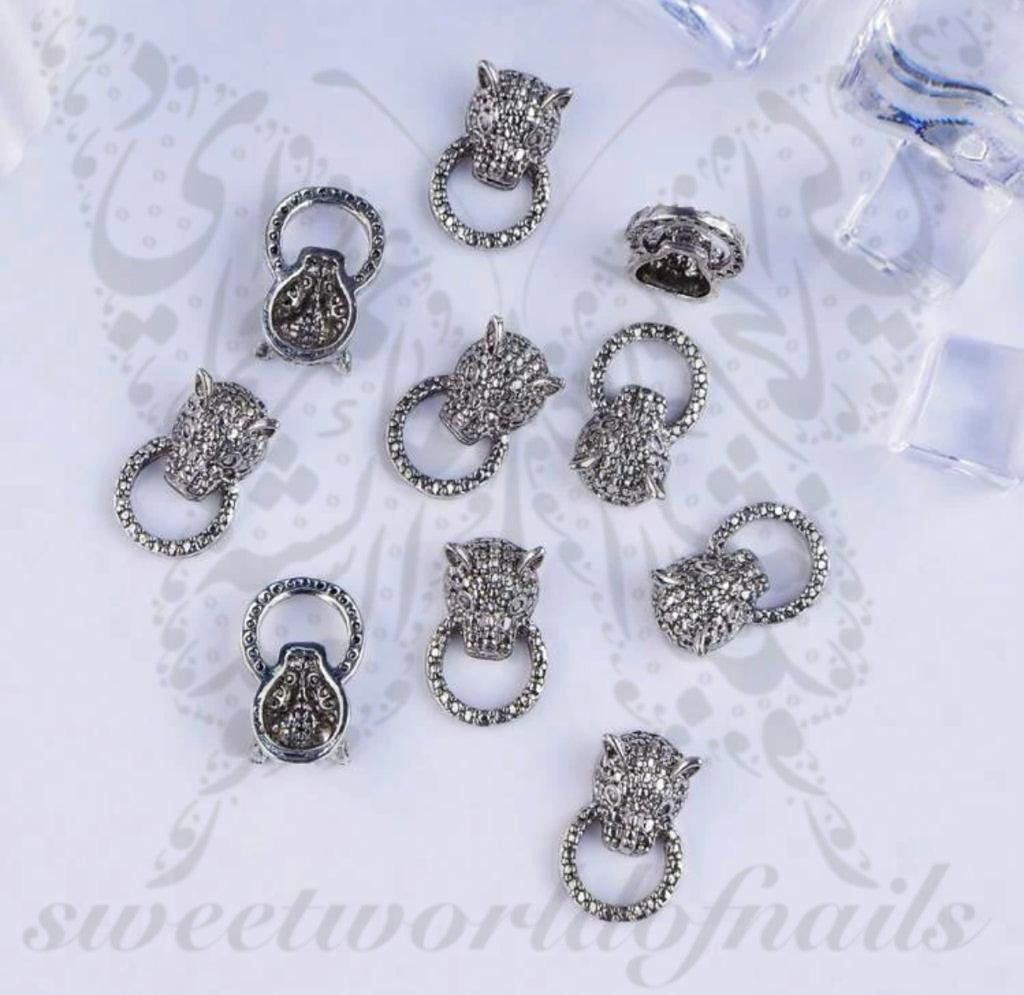Silver Leopard Head shaped Nail 3D Charms