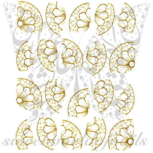 Gold flower nail art