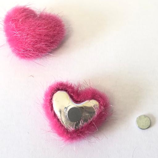 Pom Pom Fluffy Magnetic Heart Charms 3D Nail Art / 2pcs